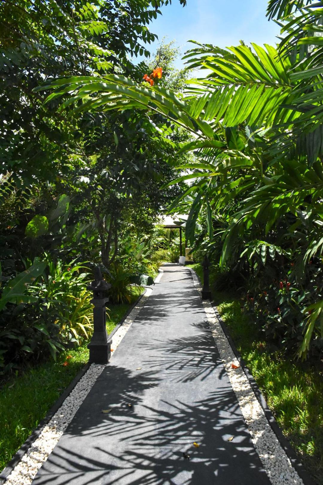Carpe Diem Villas & Resort Puerto Princesa ภายนอก รูปภาพ