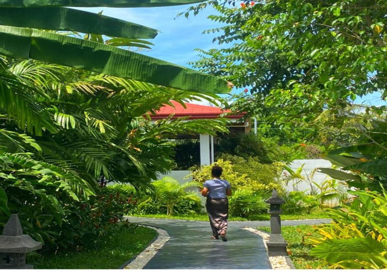 Carpe Diem Villas & Resort Puerto Princesa ภายนอก รูปภาพ