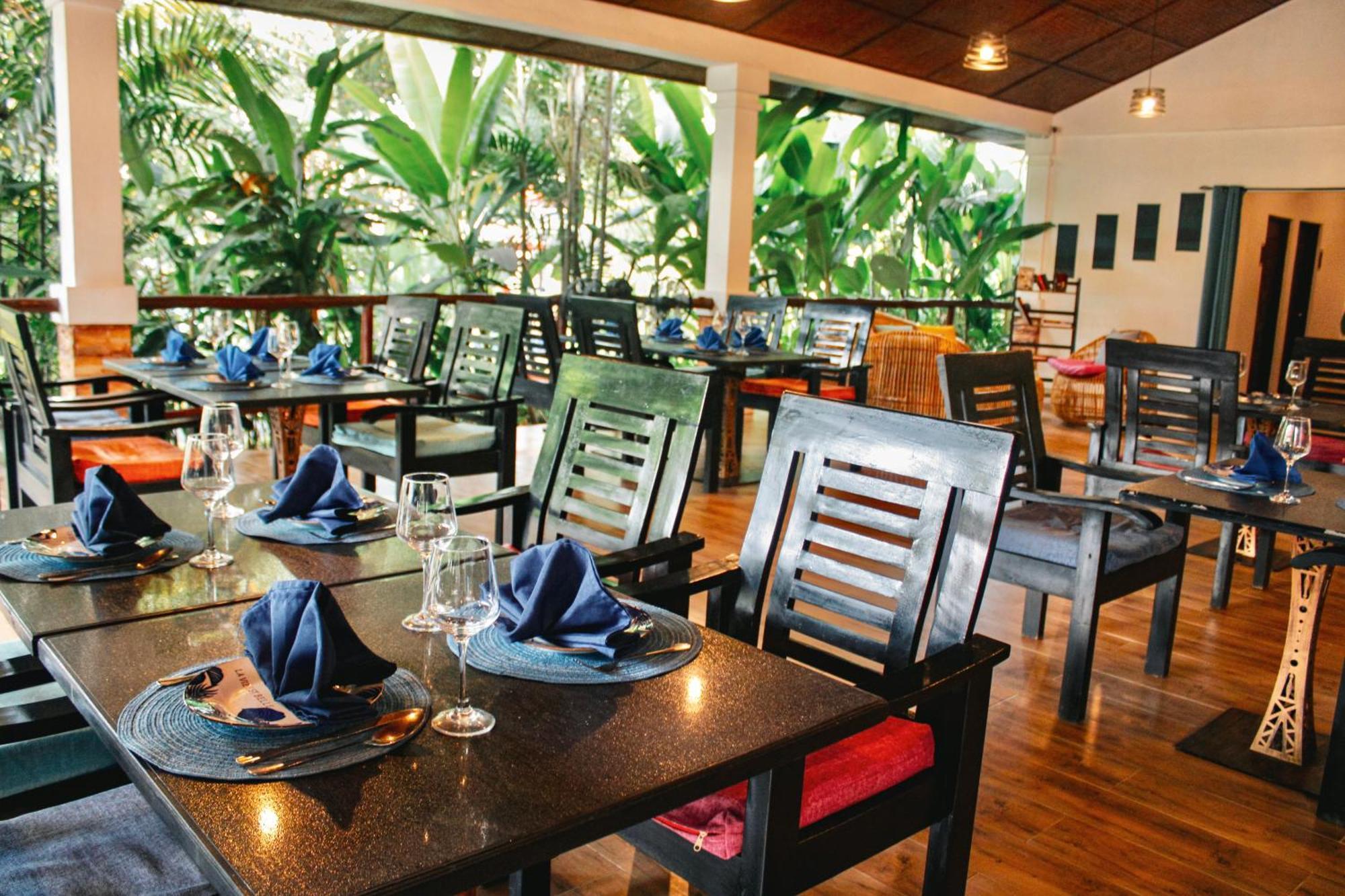 Carpe Diem Villas & Resort Puerto Princesa ภายนอก รูปภาพ